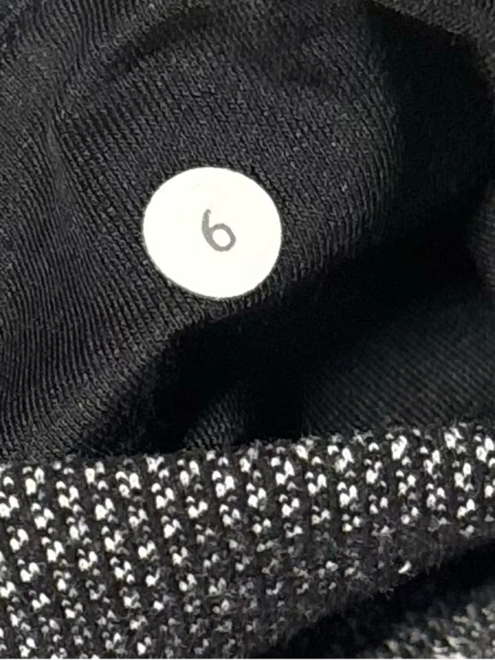 Lululemon Black Heather Stretch Leggings sz 6